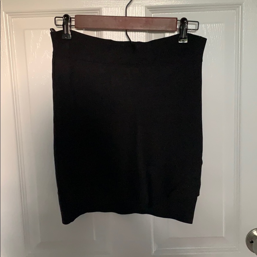 Black Bcbg mini bandage skirt
